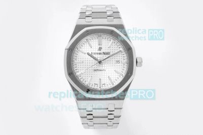 ZF Factory V2 Swiss Replica AP Royal Oak 15400 Watch Stainless Steel White Dial 41MM